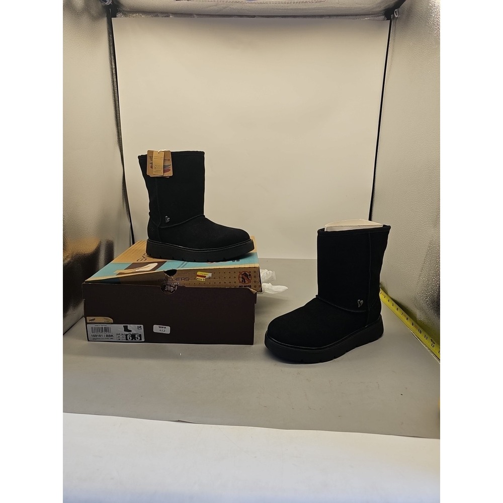 Skechers Keepsakes Lite Winter Snug Boots Black Women's Size 6.5 Mid Cozy New